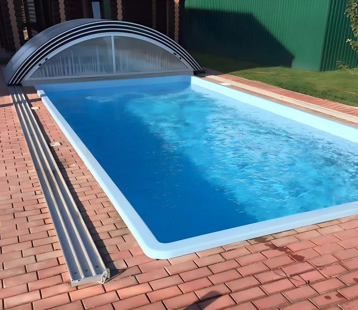 Laguna 7 — вечернее освещение в Владимире