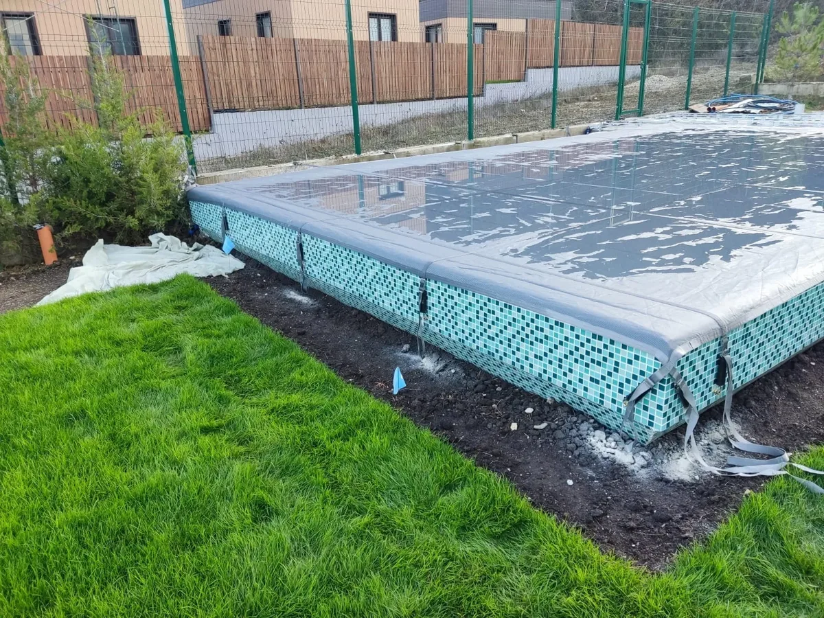 Батутное покрывало на бассейне в Владимире